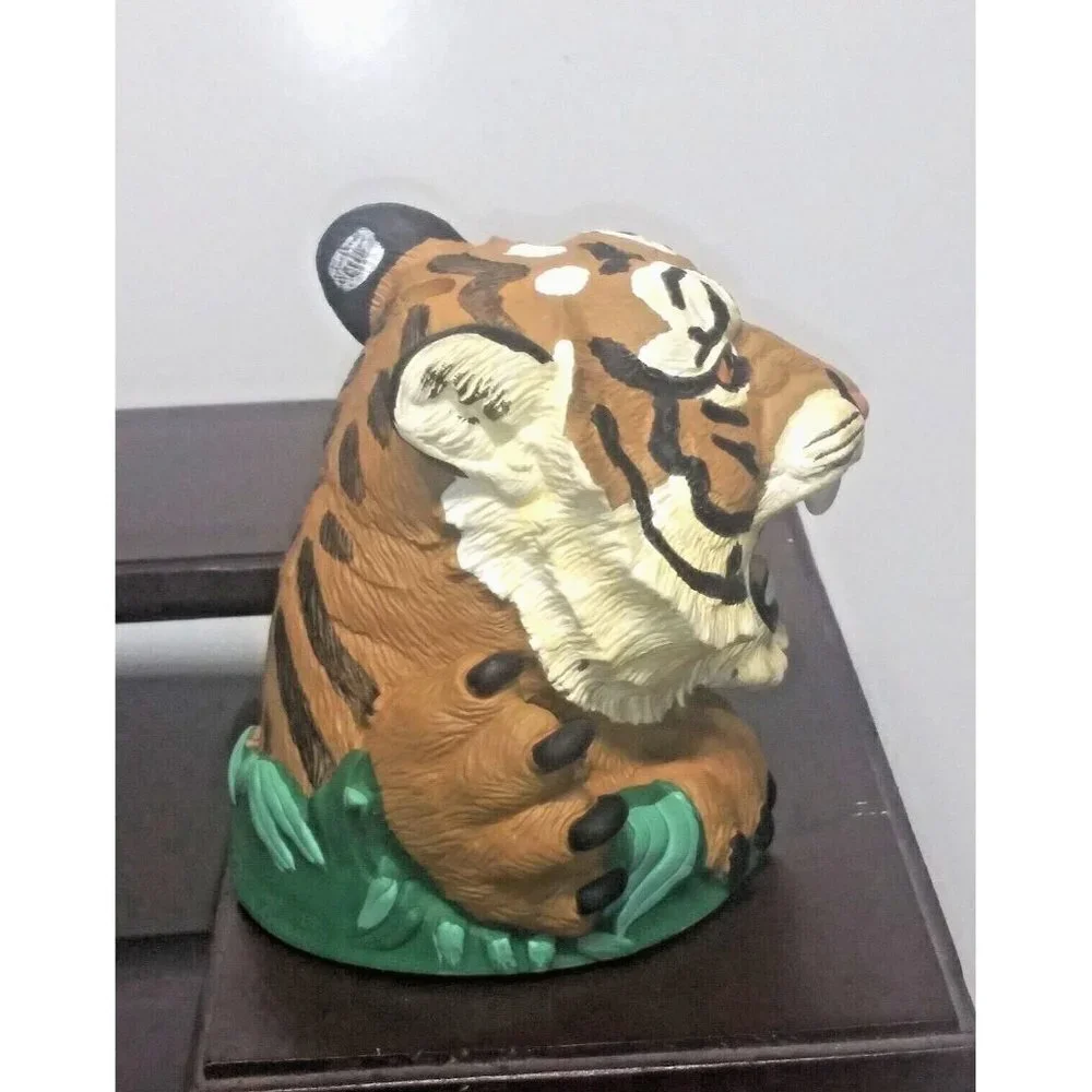 Drinkworks Cup topper Disney's Animal Kingdom Tiger HTF Collector series